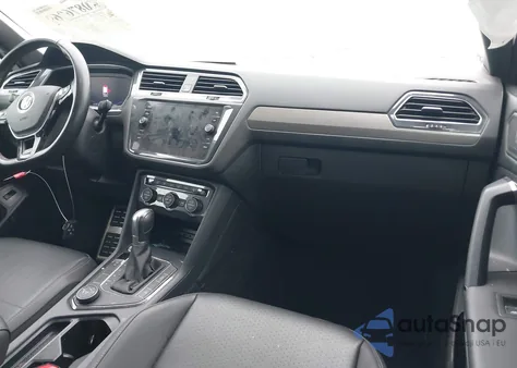 2019 Volkswagen Tiguan 2.0T Se/2.0T Sel/2.0T Sel R-Line/2.0T Sel R-Line Black z USA, uszkodzony, nr VIN 3VV2B7AX3KM178039